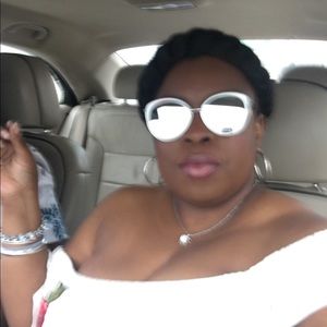 Meet your Posher, Tiffani